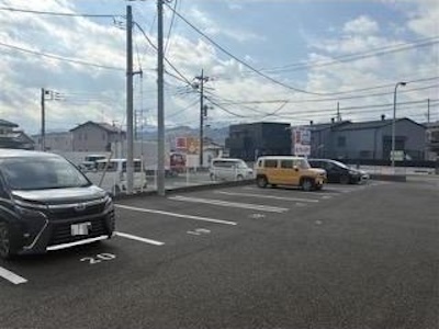 dream1・2・3駐車場