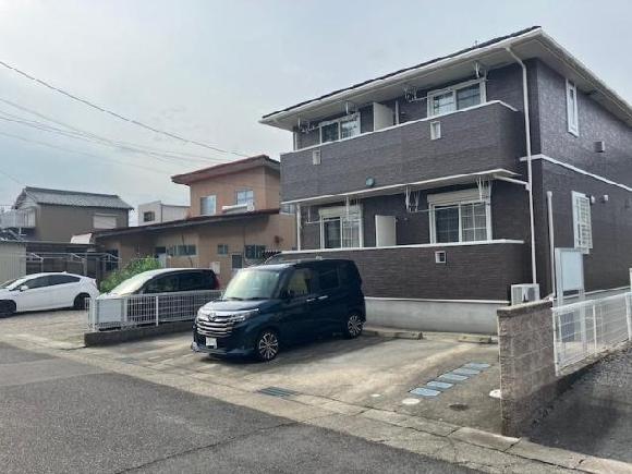 ミニョンヴィラージュ駐車場