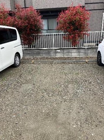藤栄駐車場