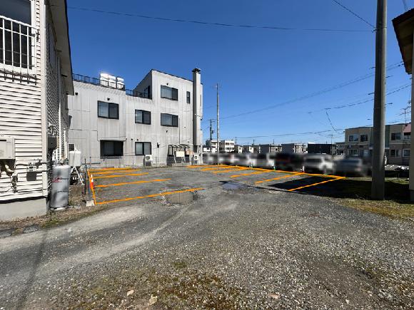 外崎５丁目駐車場