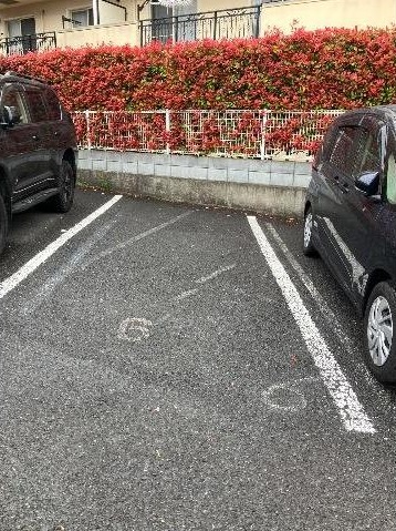 シャルム夏見駐車場