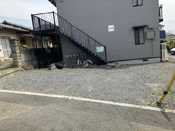 モンテ浅間駐車場