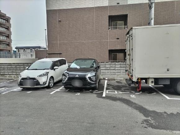 月寒中央通６丁目３メトロ月寒中央駐車場