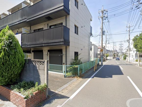 カーサプルミエ駐車場