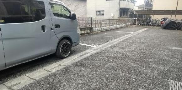 ピアコート1・2駐車場