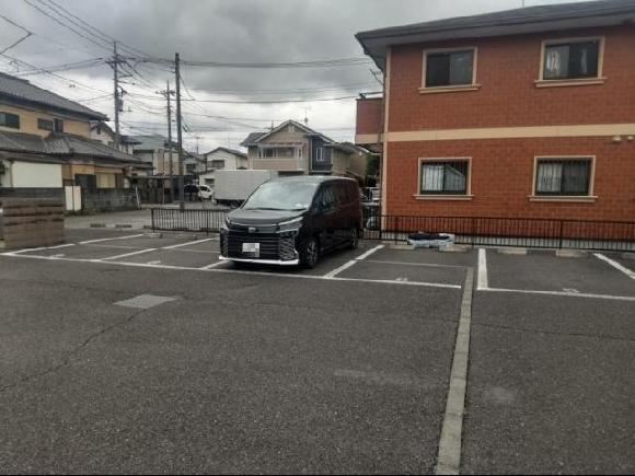 カーサ駐車場