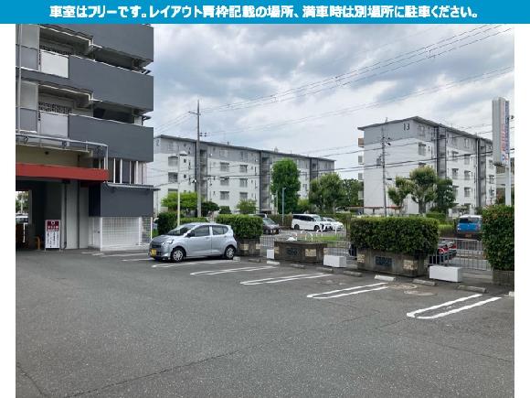 桃山南ショッピングセンター駐車場