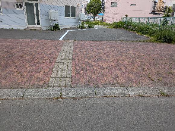 若松町1番14駐車場