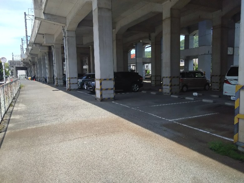三原城町２丁目駐車場