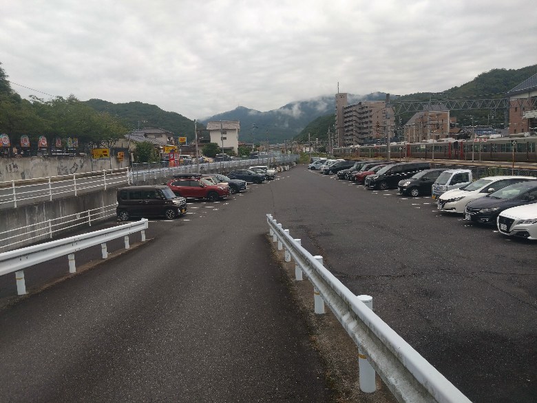 瀬野駅（北口東）駐車場