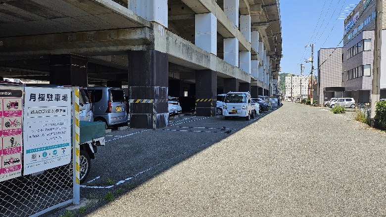 新山口駅（第３）駐車場