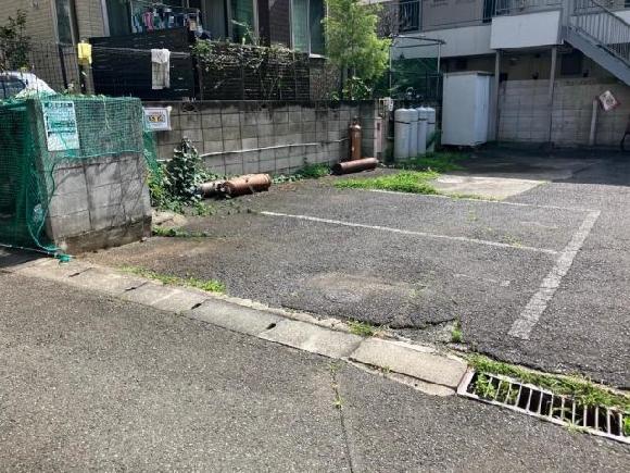 キャッスルＴ２１駐車場