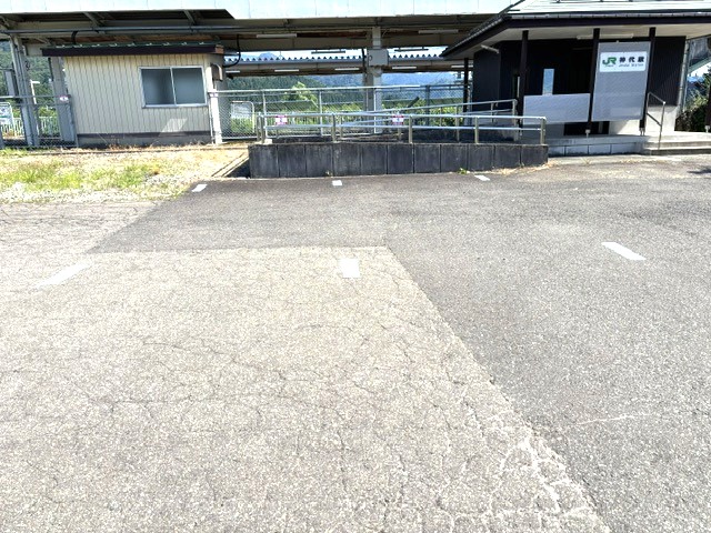 【予約制】タイムズのB 神代駅前駐車場の写真URL1
