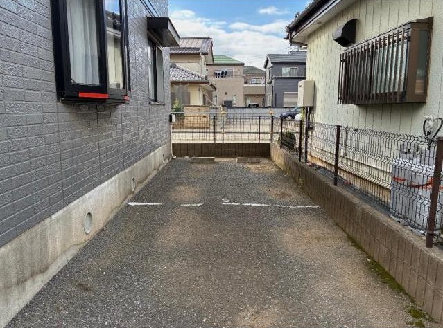 ファミールＡ・Ｂ駐車場