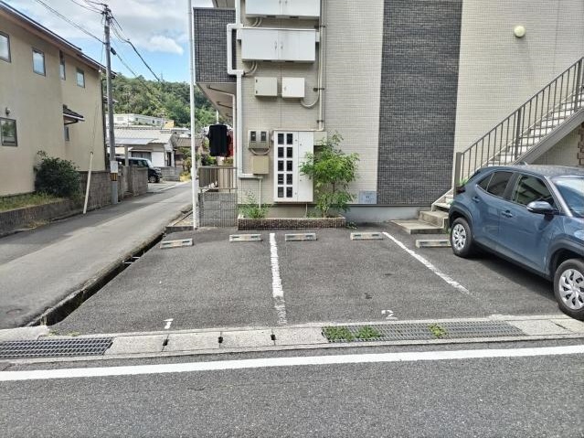 サニーコート法界院駐車場