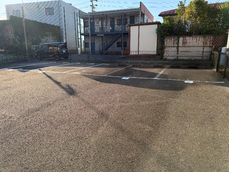 掛川ガーデンマンション駐車場【区画：S、T、V、W】