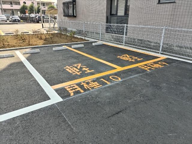 秦野駅南口第２駐車場