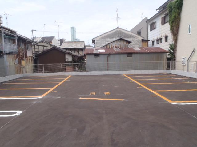 生野西４丁目駐車場