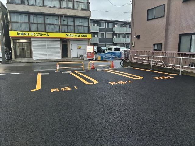 一ツ家２丁目駐車場