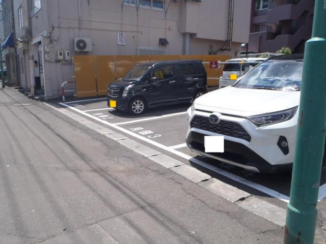 小樽稲穂３丁目第２駐車場