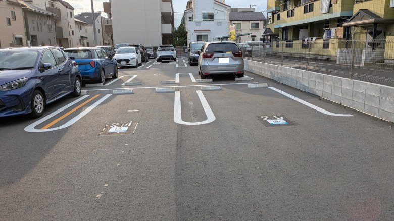 柳原駐車場
