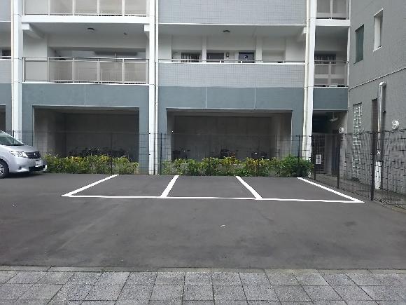 タイムズカー平塚店駐車場